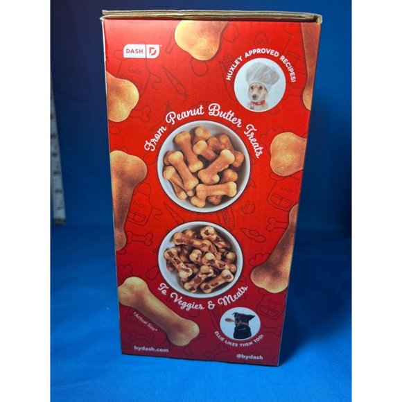 Dash Mini Dog Treat Maker Electric 6 Treats Recipe Guide Included New - Picture 2 of 5